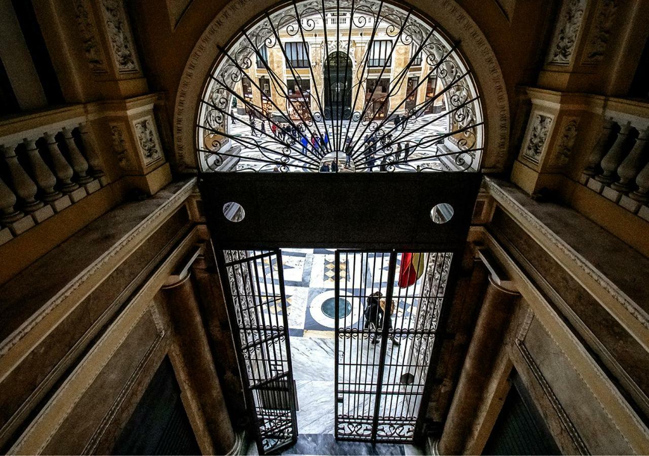 Domus Sibyllina, Galleria Umberto I Neapol Zewnętrze zdjęcie