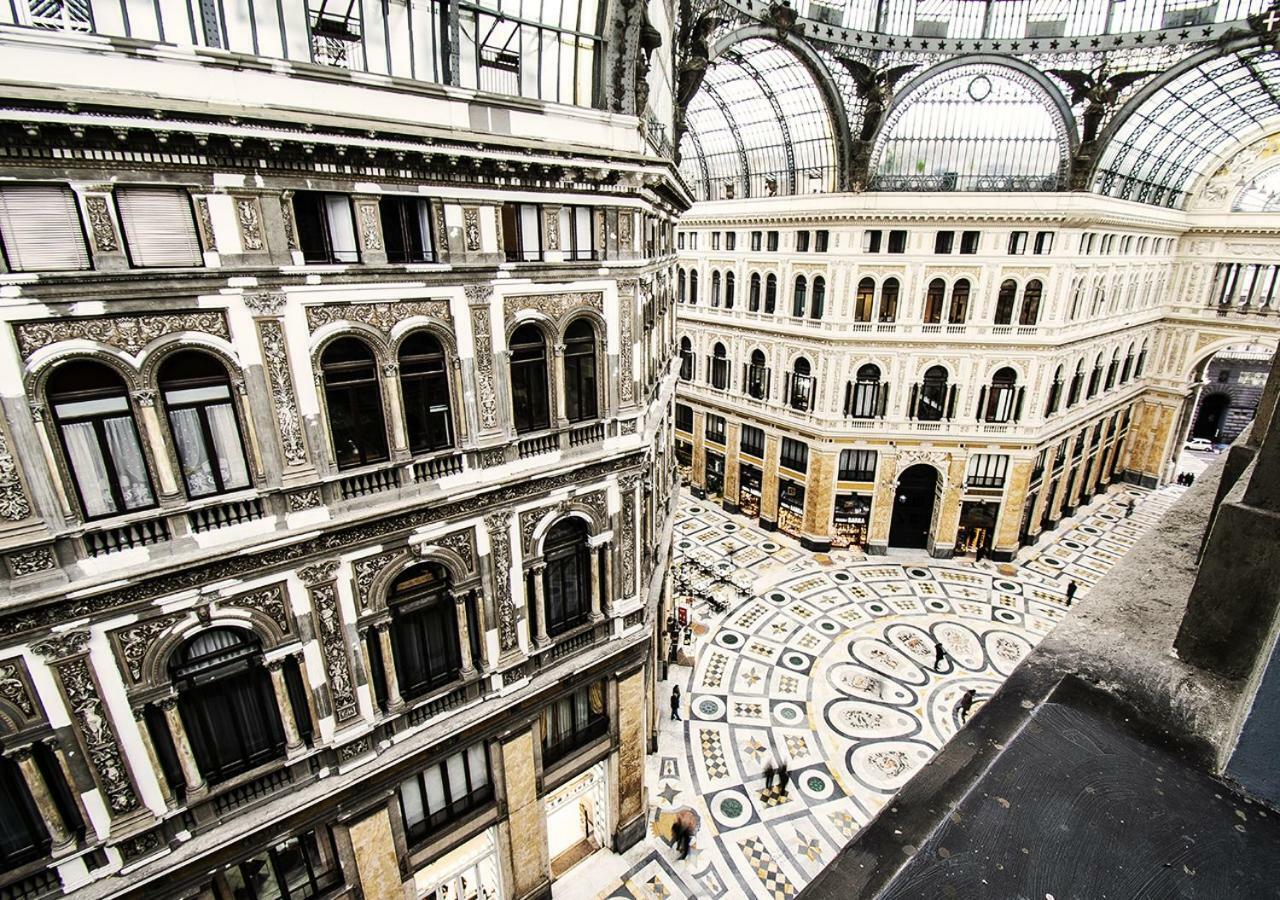 Domus Sibyllina, Galleria Umberto I Neapol Zewnętrze zdjęcie