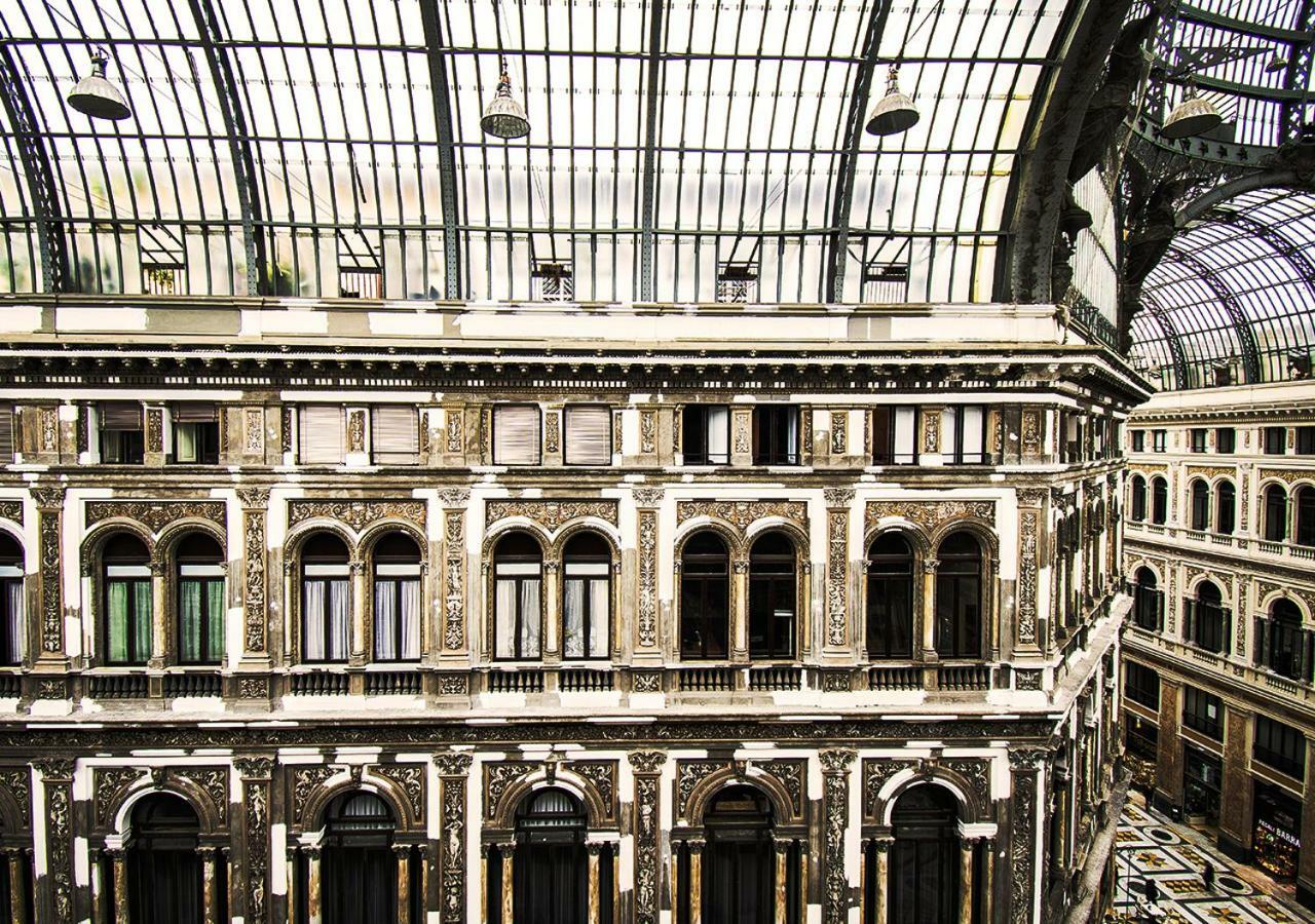 Domus Sibyllina, Galleria Umberto I Neapol Zewnętrze zdjęcie